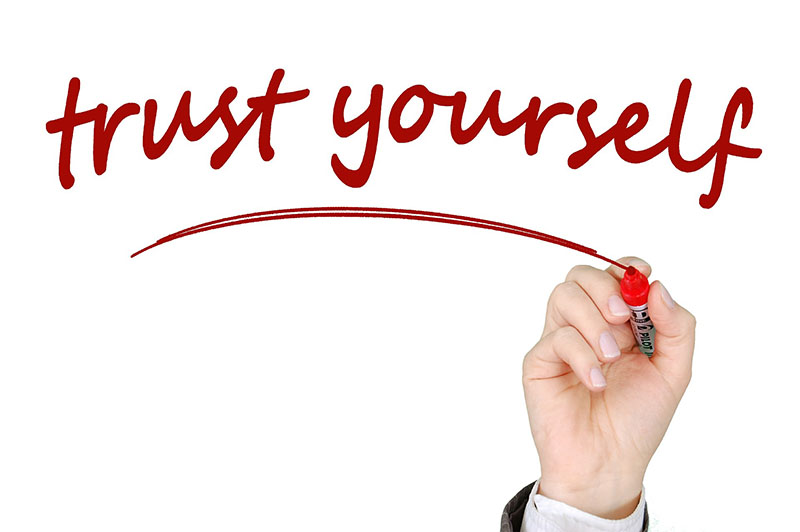 Image says Trust Yourself - What does a psychologist do?